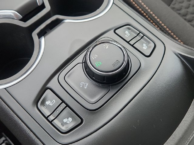 Used 2019 GMC Terrain SLE w/ GMC Pro Grade Package AWD/4WD image 47