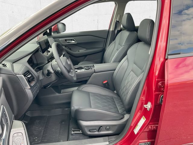 New 2026 Nissan Rogue Platinum w/ Platinum Premium Package AWD/4WD image 13