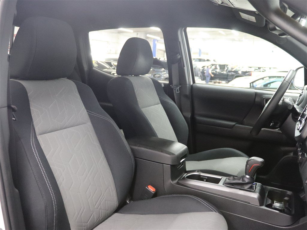 Used 2023 Toyota Tacoma TRD Sport AWD/4WD image 28