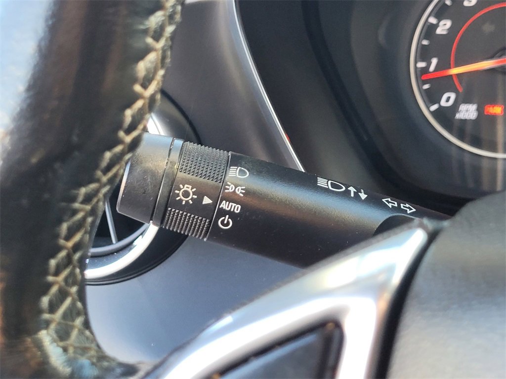 Used 2021 Chevrolet Camaro LS image 22