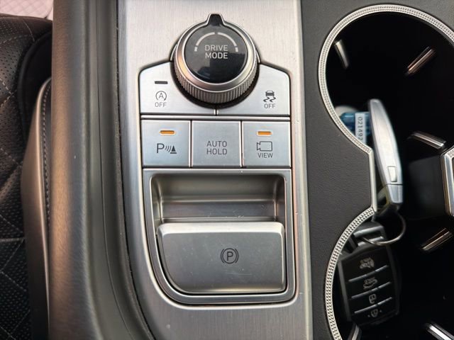 Used 2019 Genesis G70 2.0T Advanced w/ Sport Package image 39