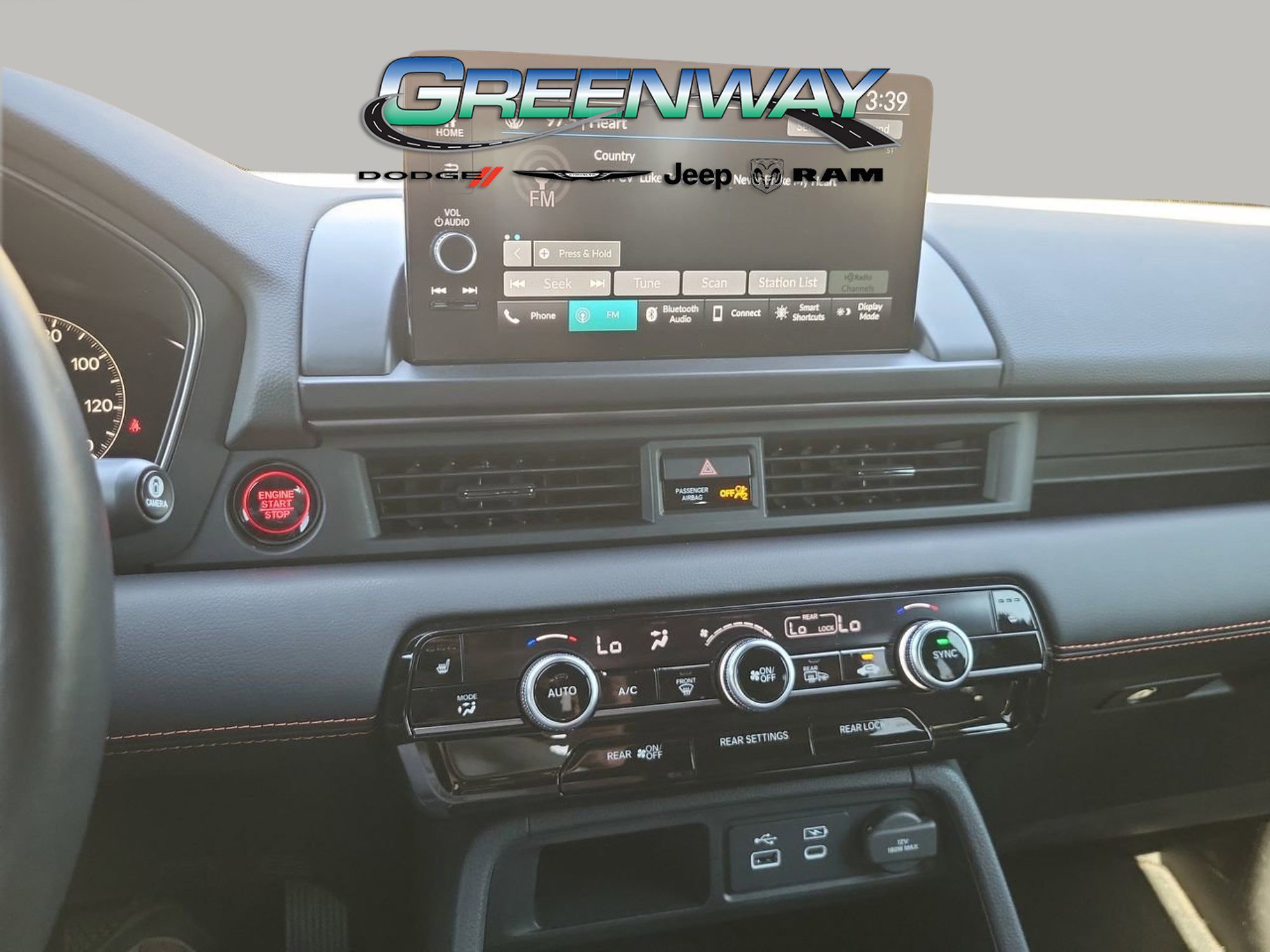 Used 2024 Honda Pilot TrailSport image 22