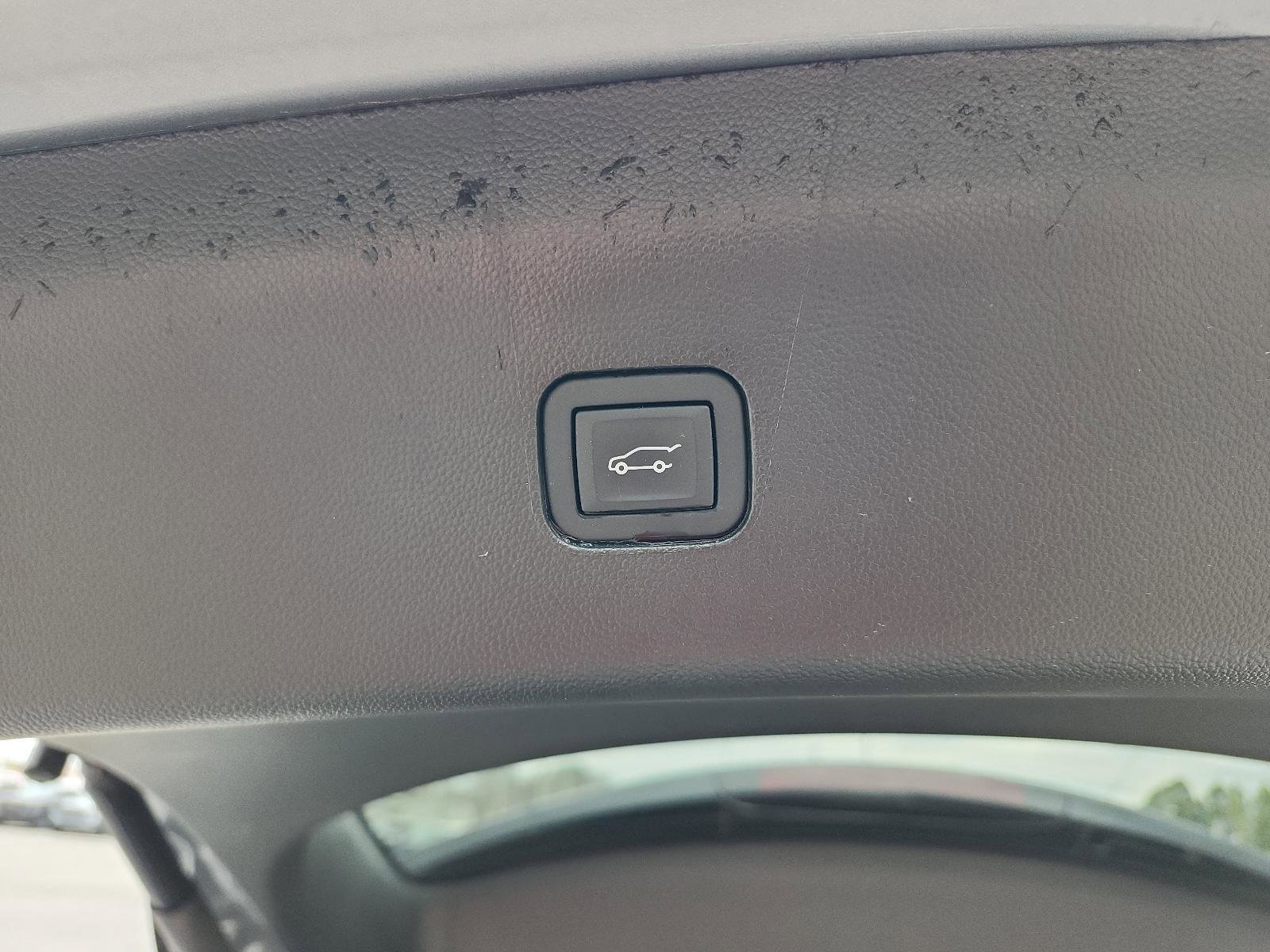 Certified 2023 Buick Enclave Essence image 9