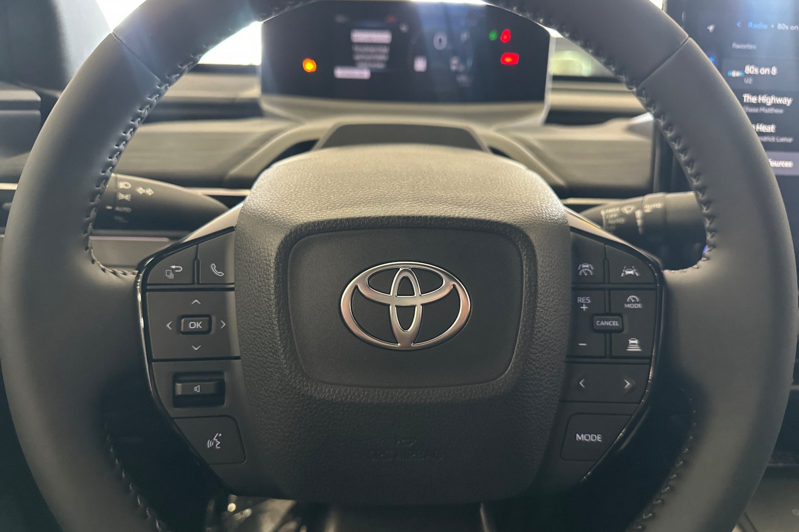 New 2026 Toyota C-HR AWD/4WD image 25