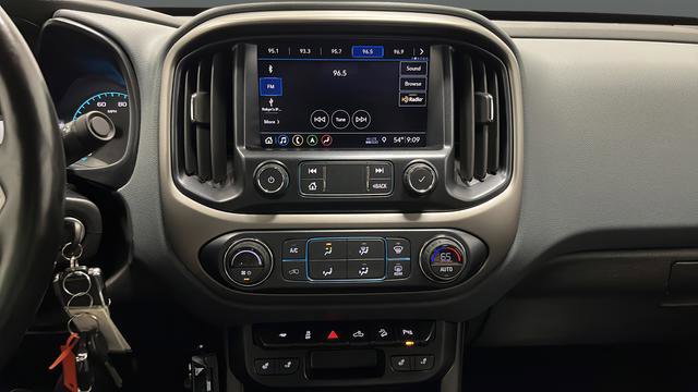 Used 2019 Chevrolet Colorado Z71 w/ Z71 Midnight Edition AWD/4WD image 12