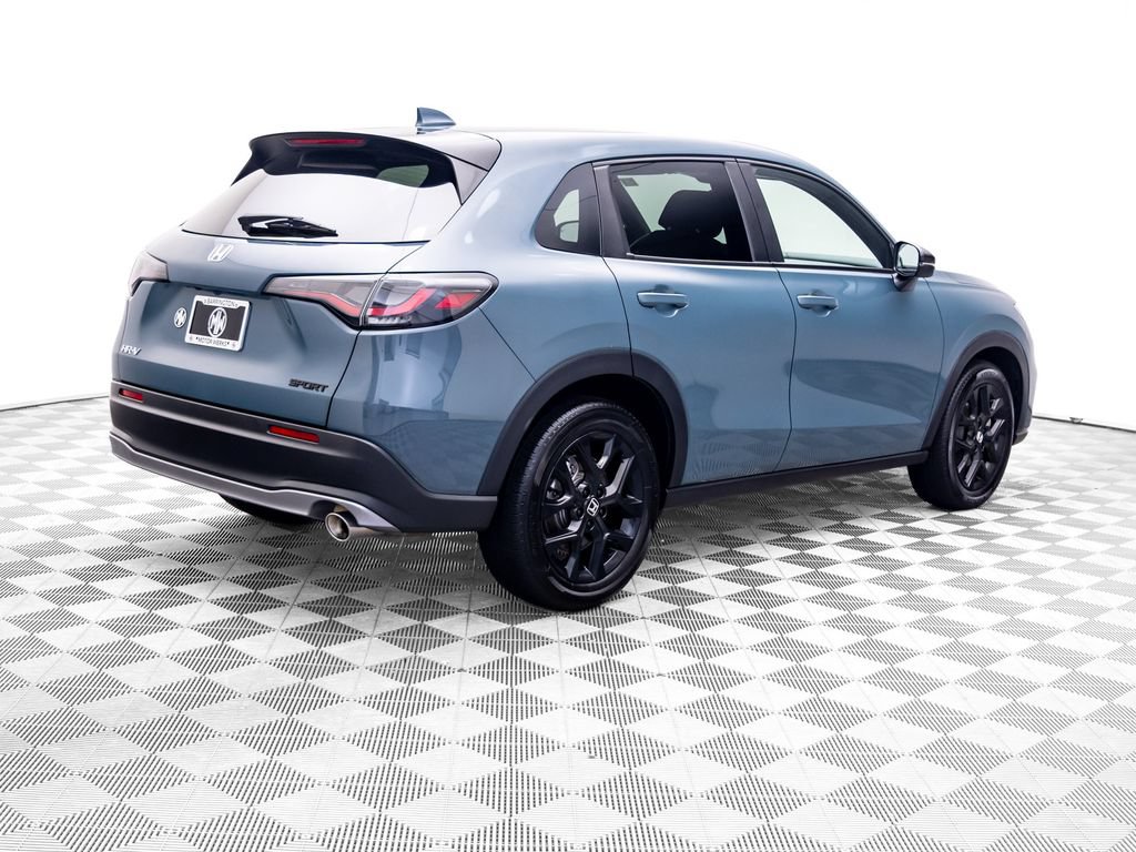 Certified 2025 Honda HR-V Sport image 7