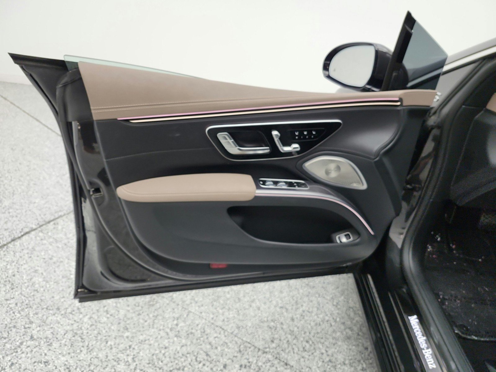 Certified 2023 Mercedes-Benz EQS 450+ Sedan image 15