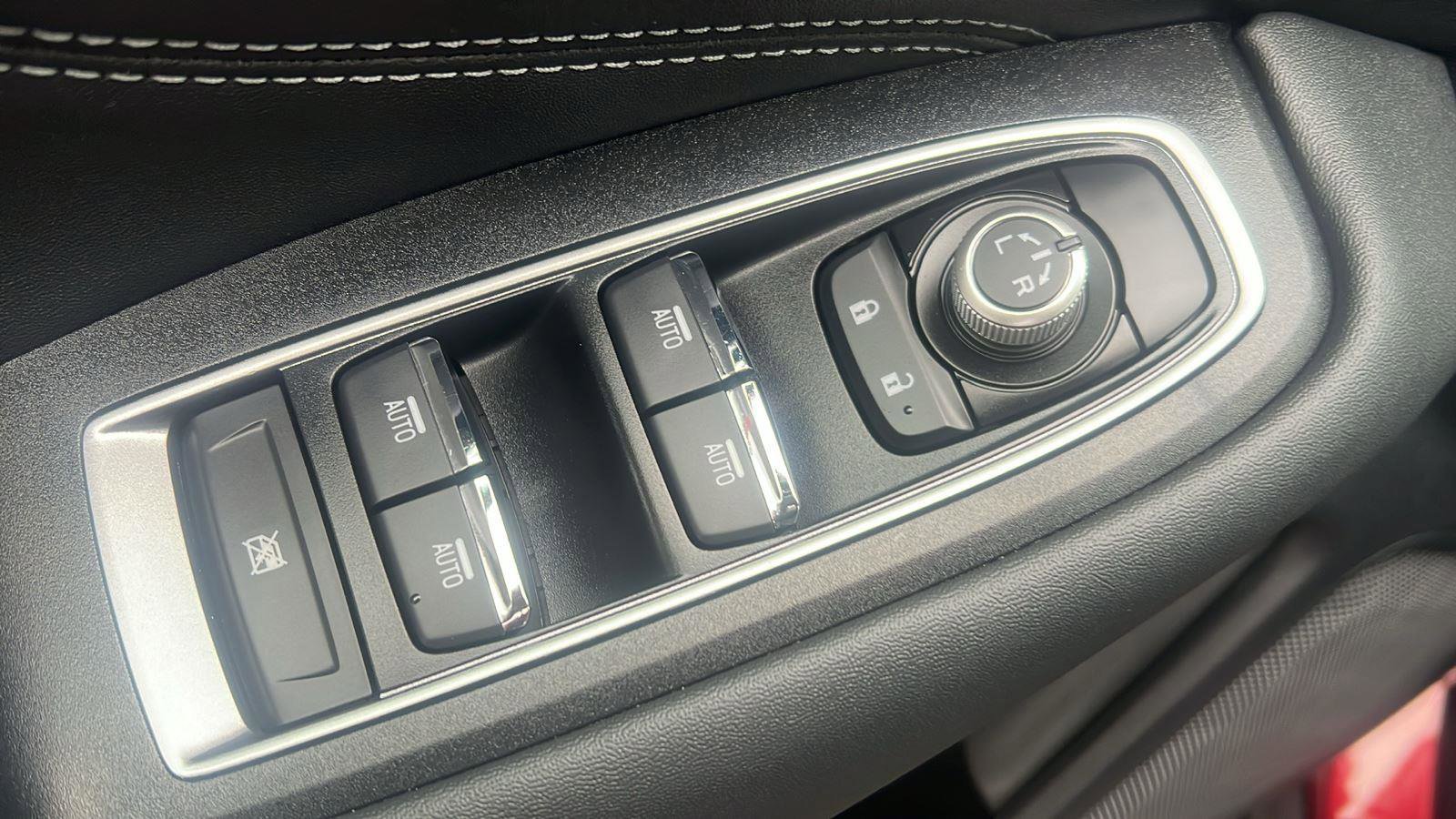 Used 2023 Subaru Outback Limited AWD/4WD image 10