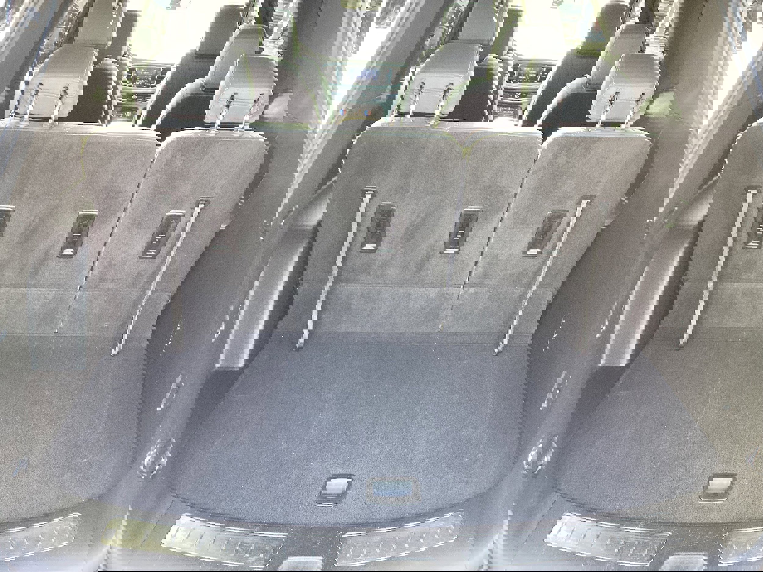 Used 2023 Buick Enclave Essence w/ Experience Buick Package image 15