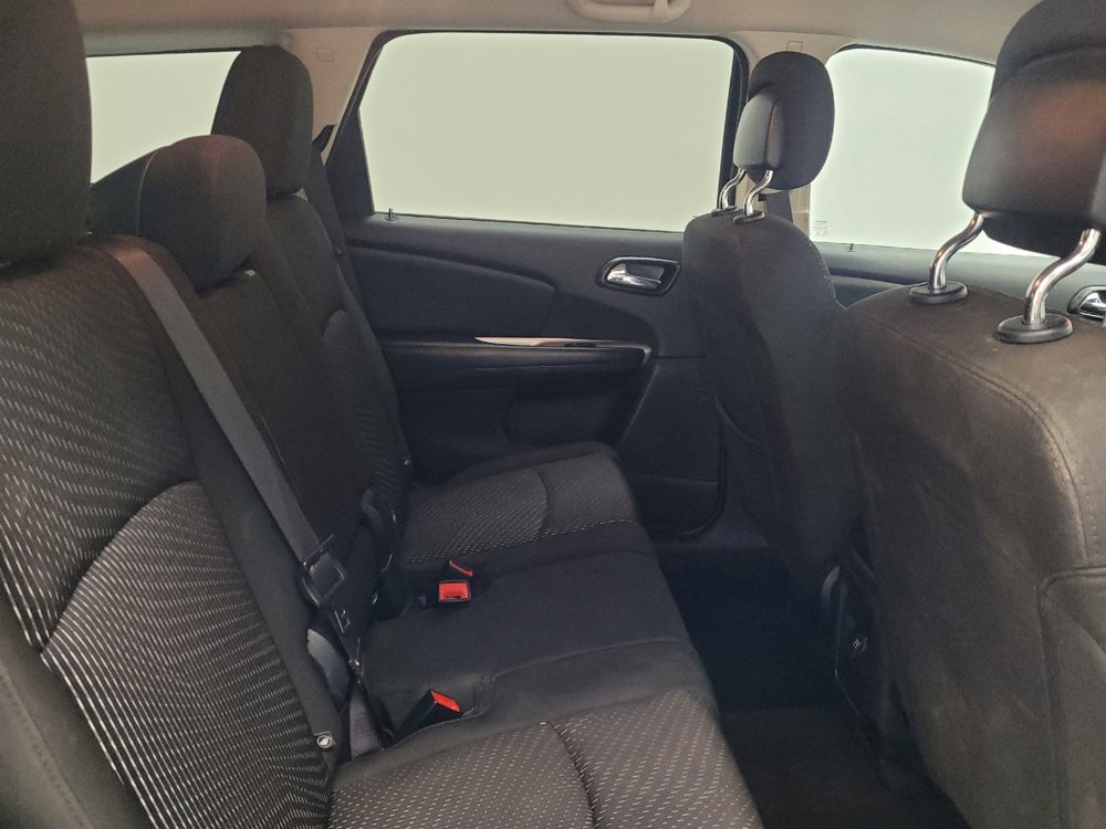 Used 2020 Dodge Journey SE image 19