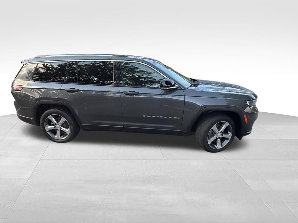 Used 2021 Jeep Grand Cherokee L Limited AWD/4WD image 8