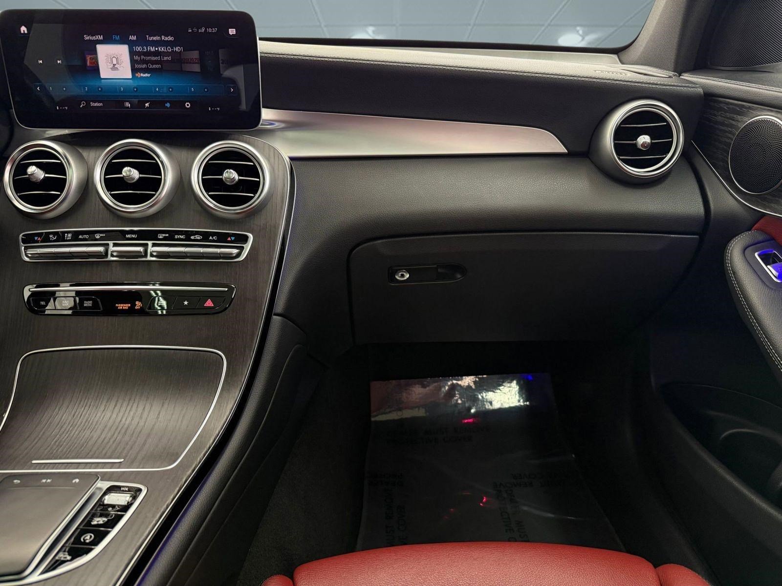 Used 2022 Mercedes-Benz GLC 43 AMG 4MATIC image 27