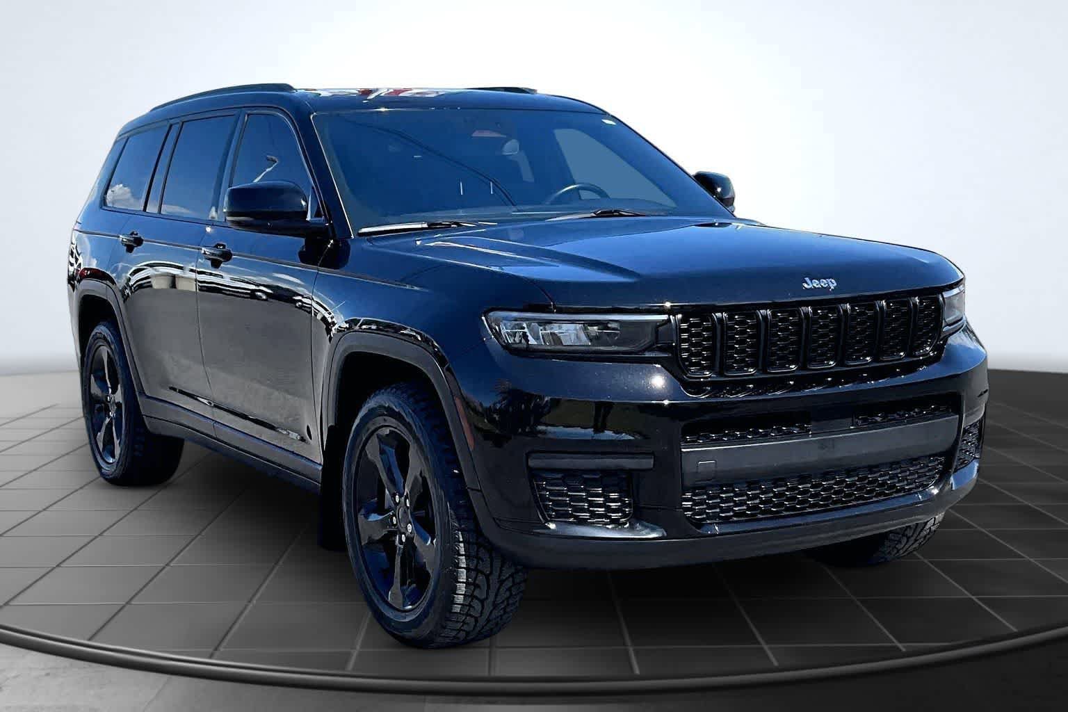 Used 2021 Jeep Grand Cherokee L Laredo AWD/4WD image 22