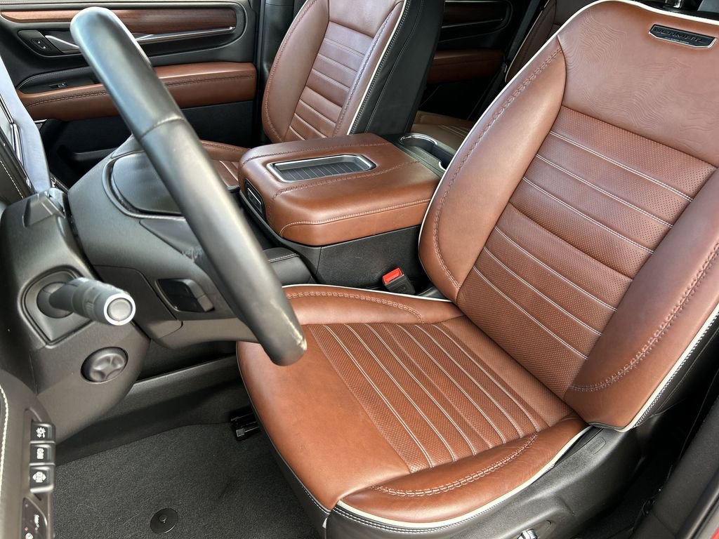 Used 2024 GMC Yukon Denali Ultimate image 20