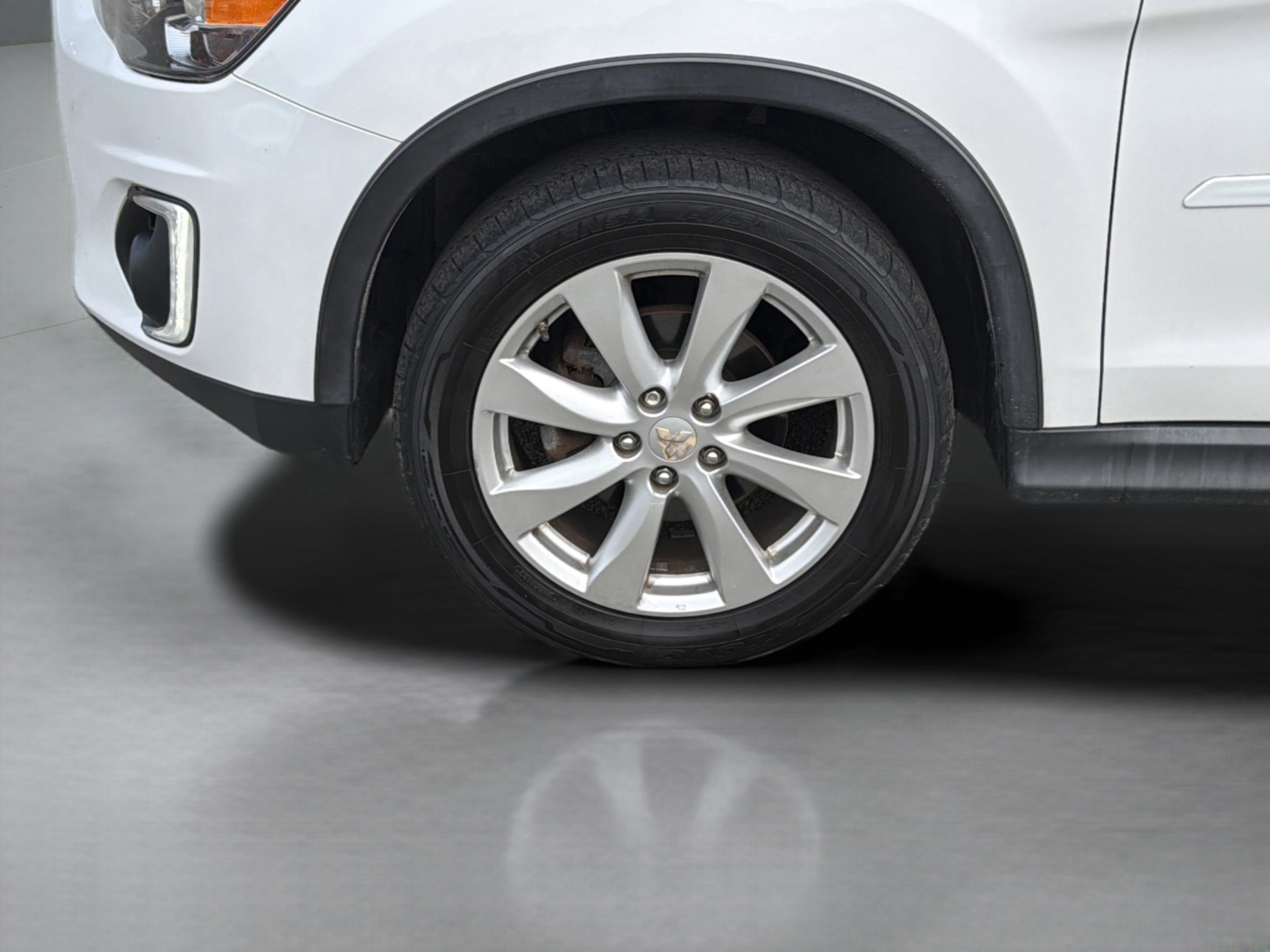 Used 2015 Mitsubishi Outlander Sport GT image 20