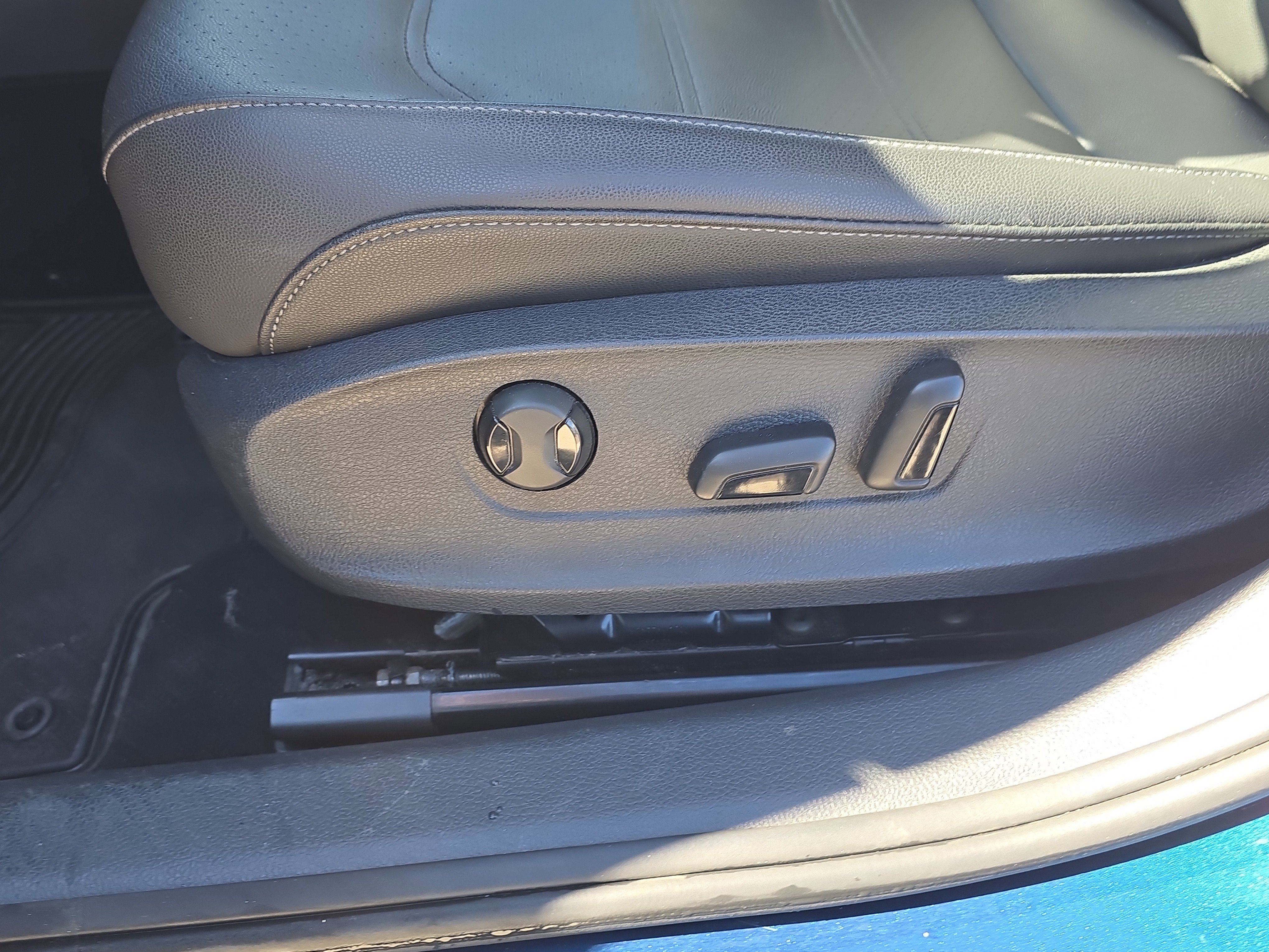 Used 2022 Volkswagen Passat 2.0T SE image 20