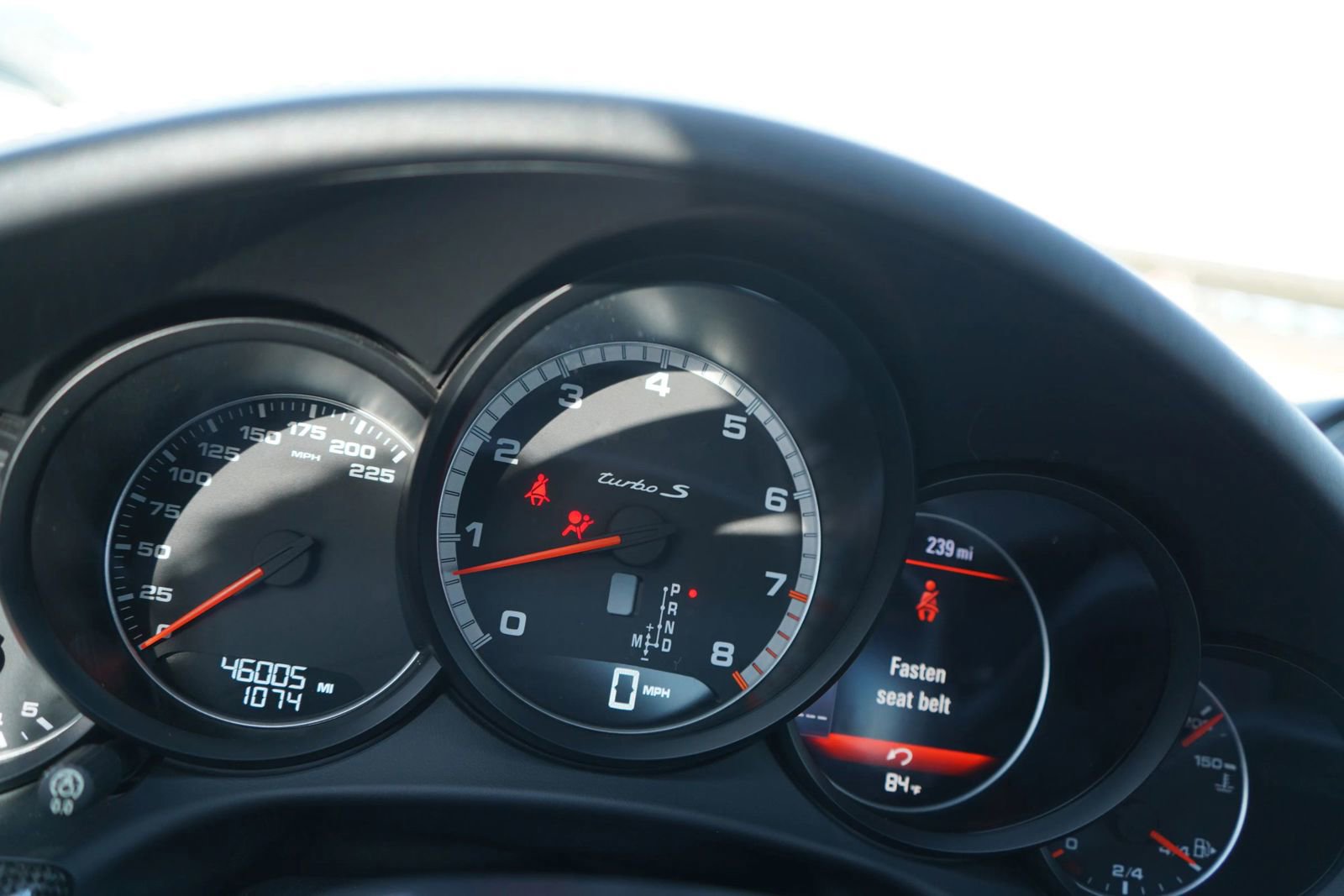 Used 2015 Porsche 911 Turbo S w/ High-end Infotainment Package image 10