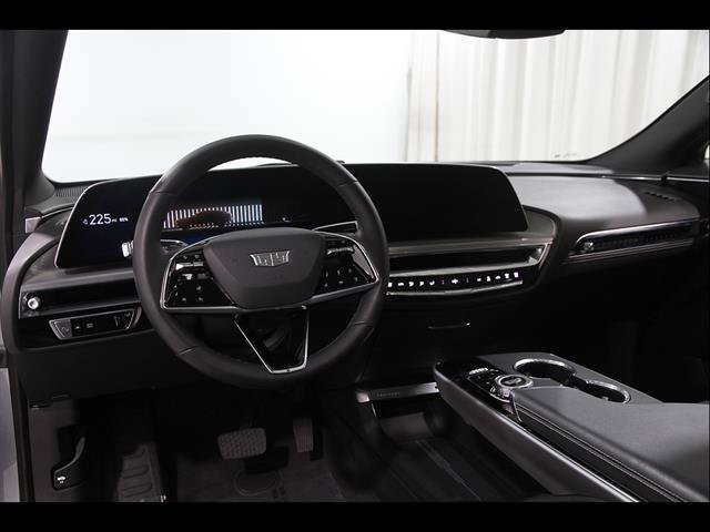 Certified 2024 Cadillac Lyriq Luxury AWD/4WD image 7