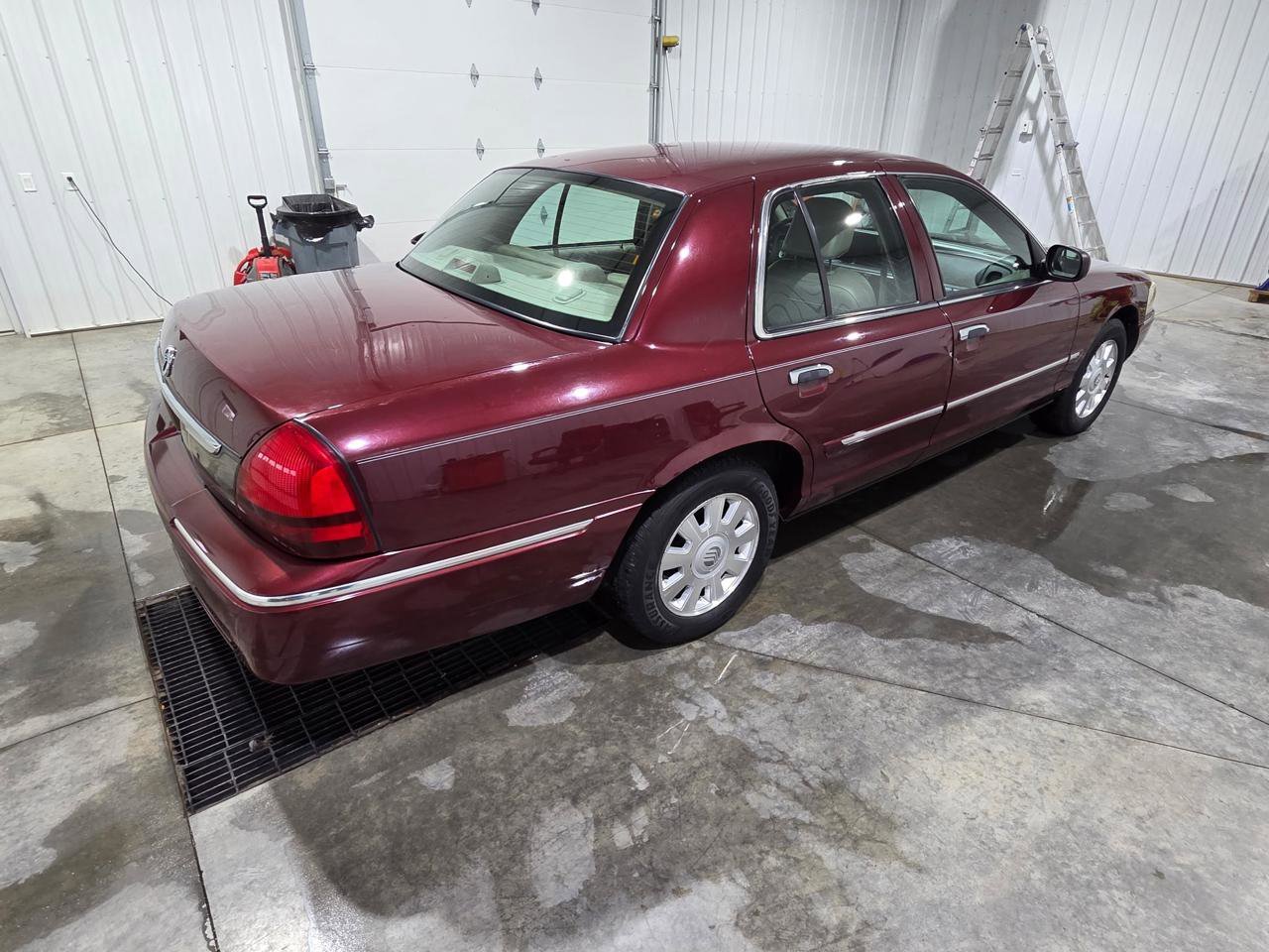 Used 2007 Mercury Grand Marquis LS image 5