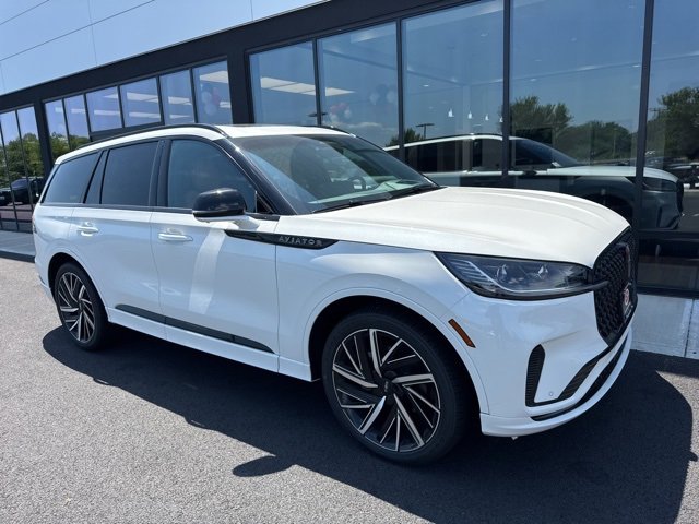 New 2025 Lincoln Aviator Black Label w/ Jet Appearance Package