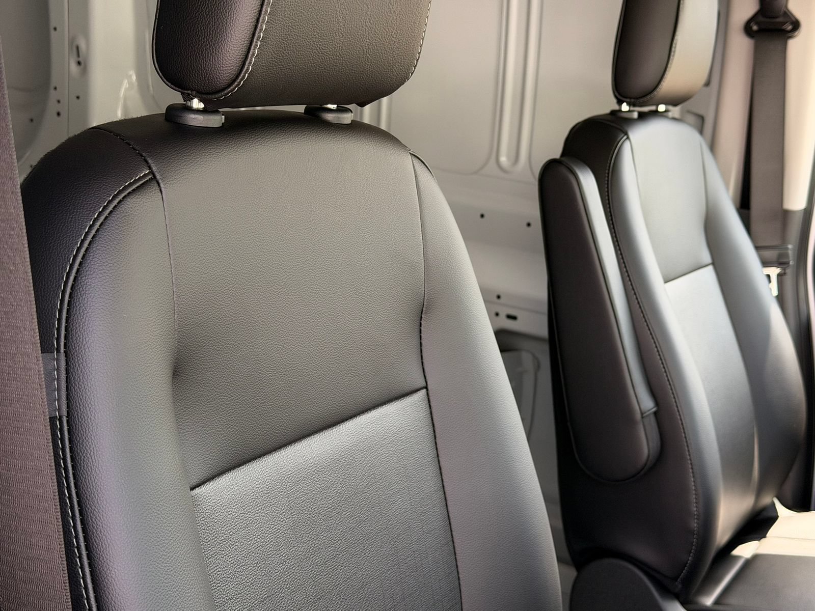 New 2026 Ford Transit 150 Low Roof RWD image 14