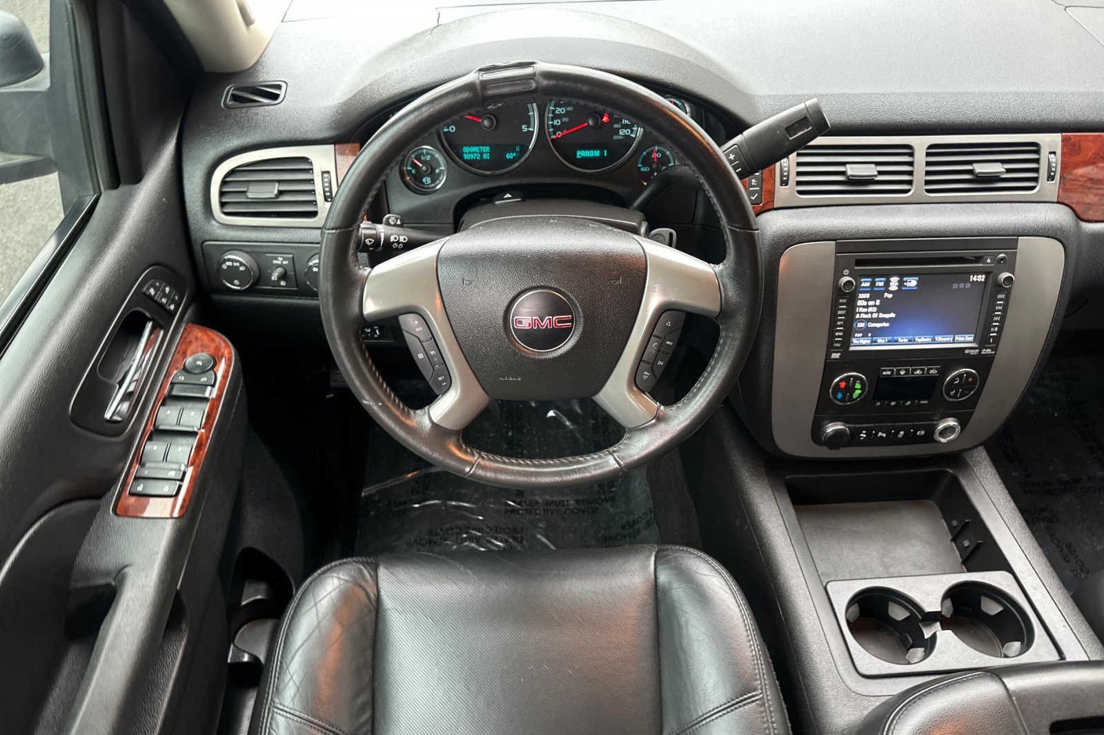 Used 2014 GMC Sierra 3500 SLT w/ SLT Convenience Package image 16