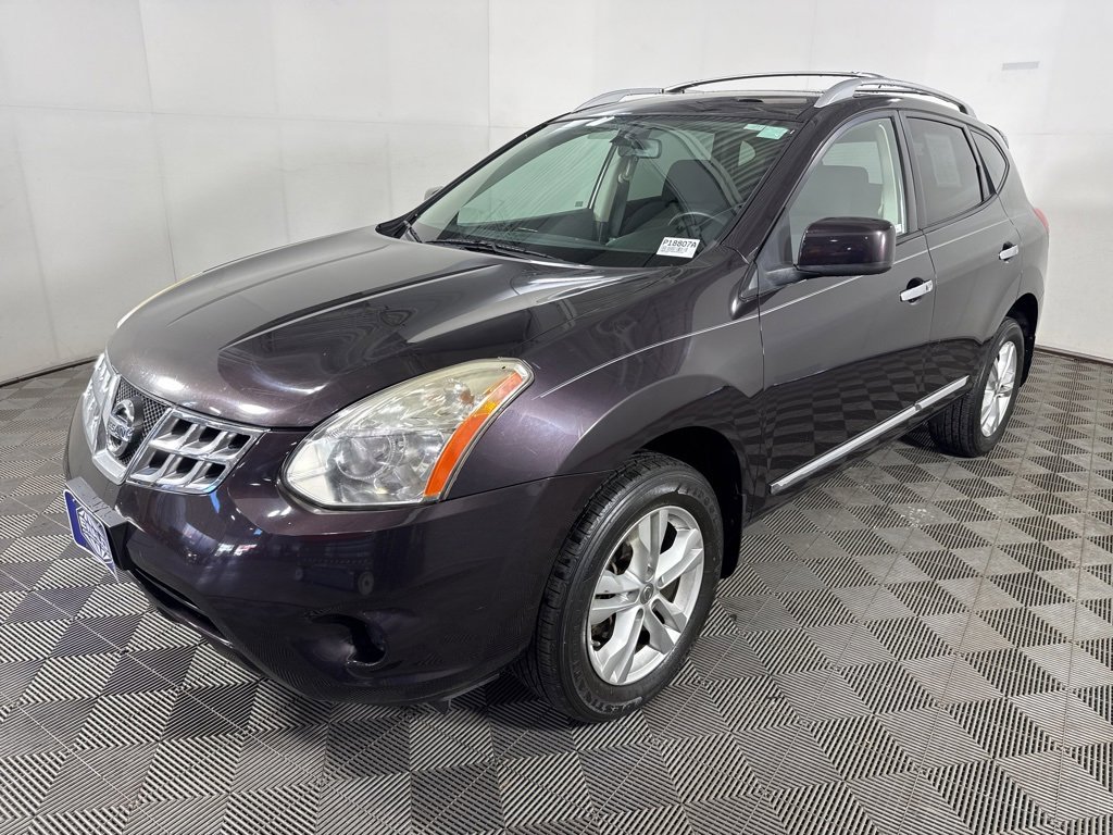 Used 2013 Nissan Rogue SV image 5