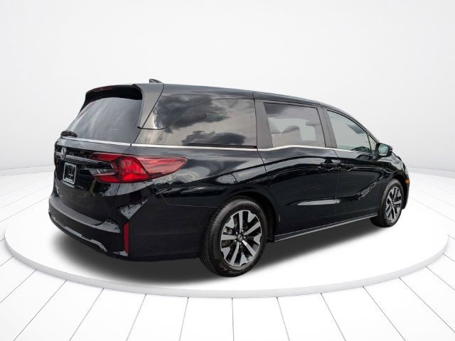 Used 2025 Honda Odyssey EX-L image 3