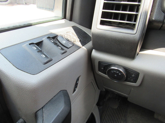 Used 2018 Ford F350 XL w/ Power Equipment Group AWD/4WD image 45