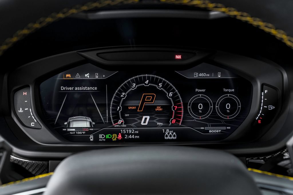 Used 2022 Lamborghini Urus AWD/4WD image 16