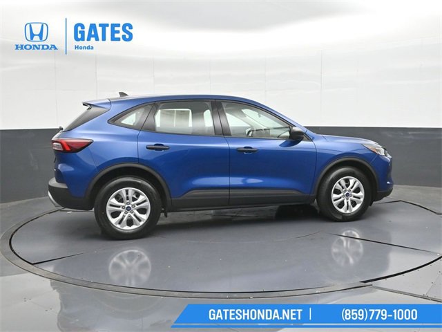 Used 2023 Ford Escape AWD image 3