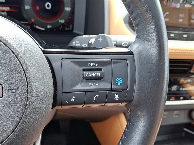 Used 2022 Nissan Rogue Platinum w/ Head-Up Display Package image 23