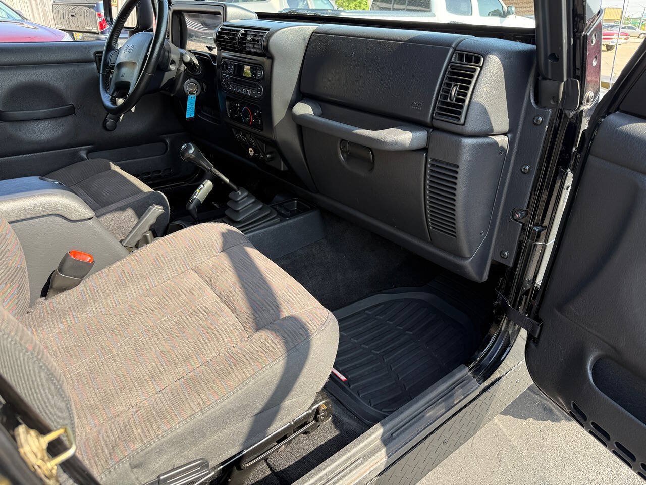 Used 2003 Jeep Wrangler Rubicon AWD/4WD image 29