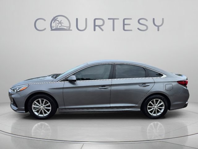 Used 2019 Hyundai Sonata SE FWD image 2