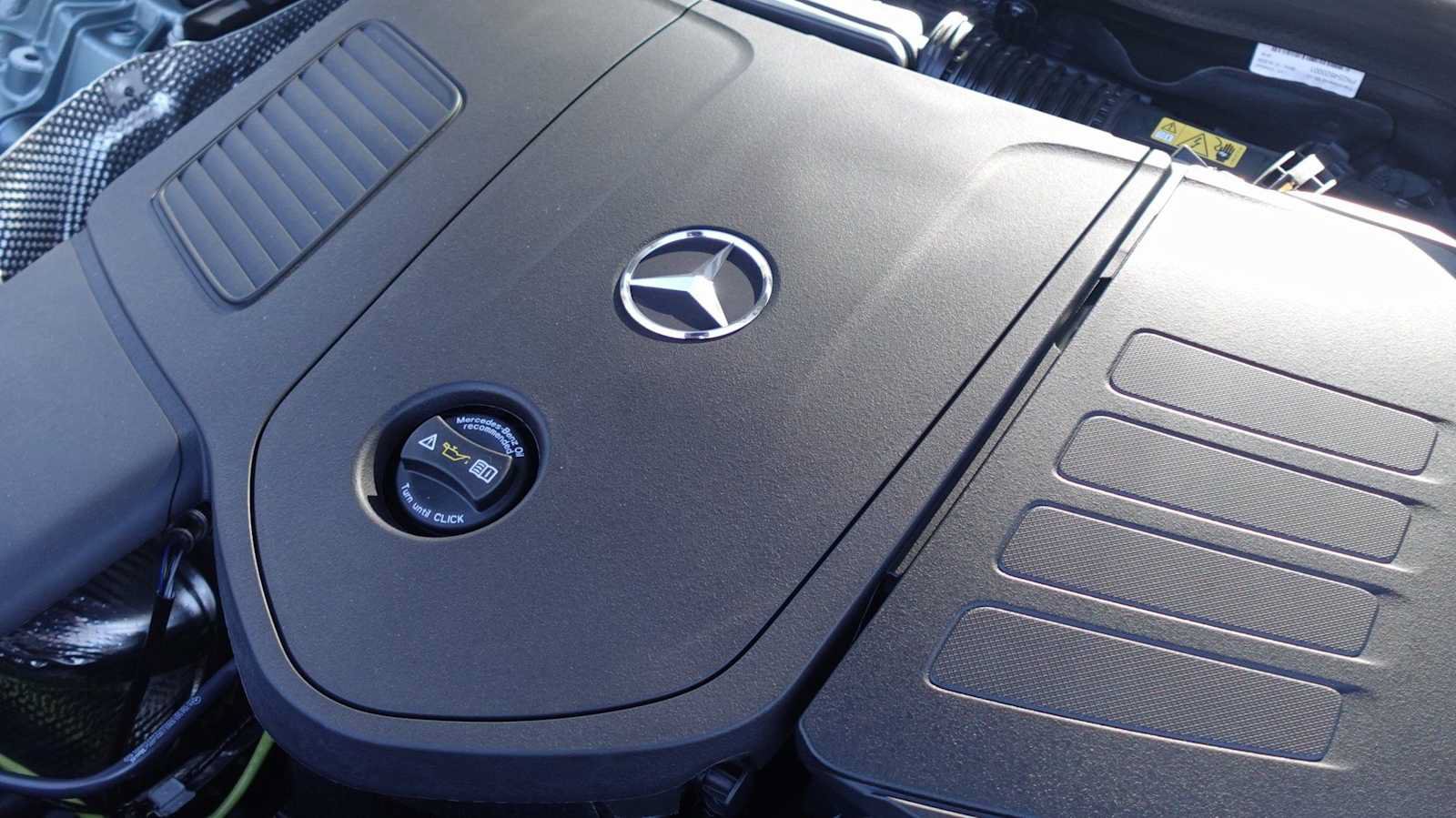 Used 2026 Mercedes-Benz GLC 300 4MATIC image 12