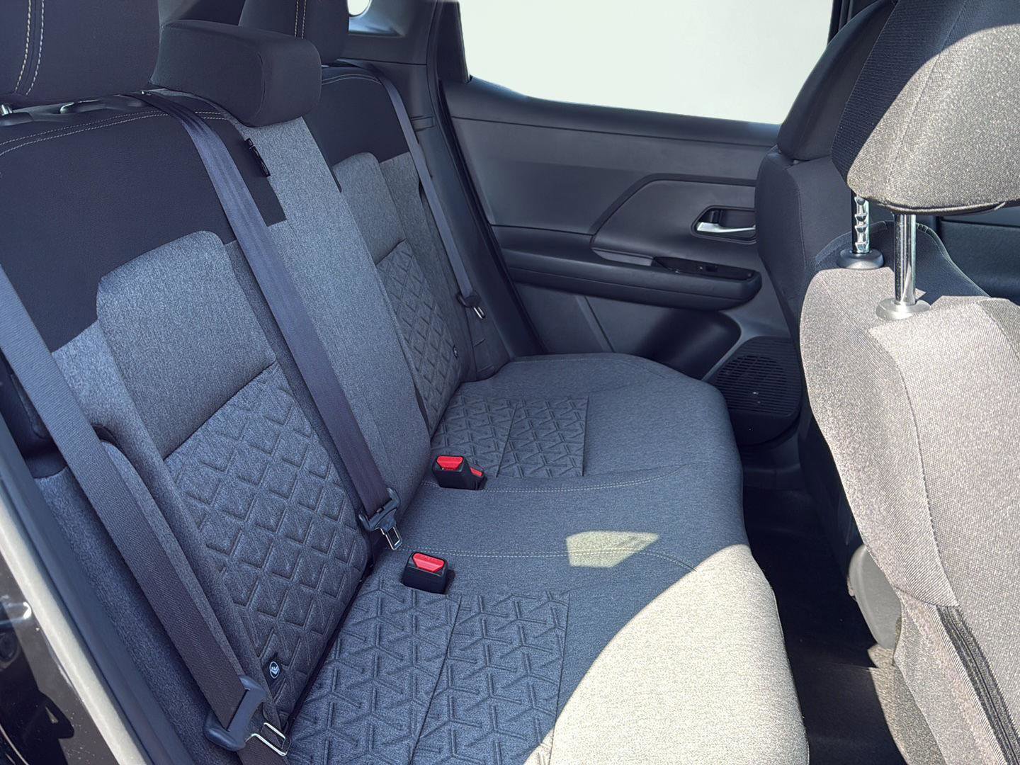New 2026 Nissan Kicks SV image 28