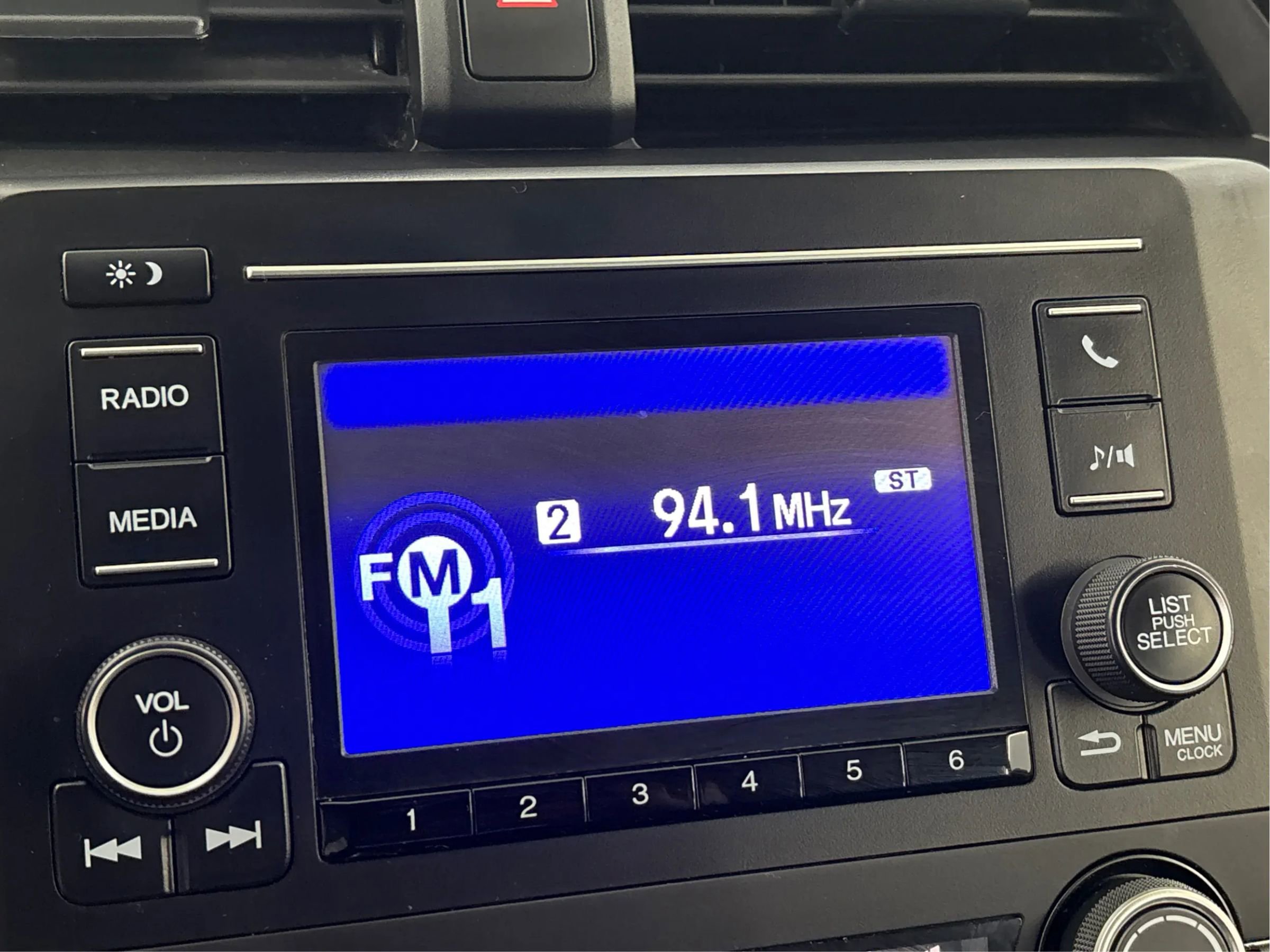 Used 2019 Honda Civic LX image 19
