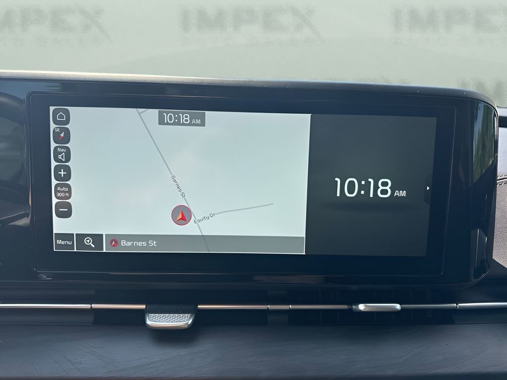 Used 2022 Kia Carnival EX FWD image 20