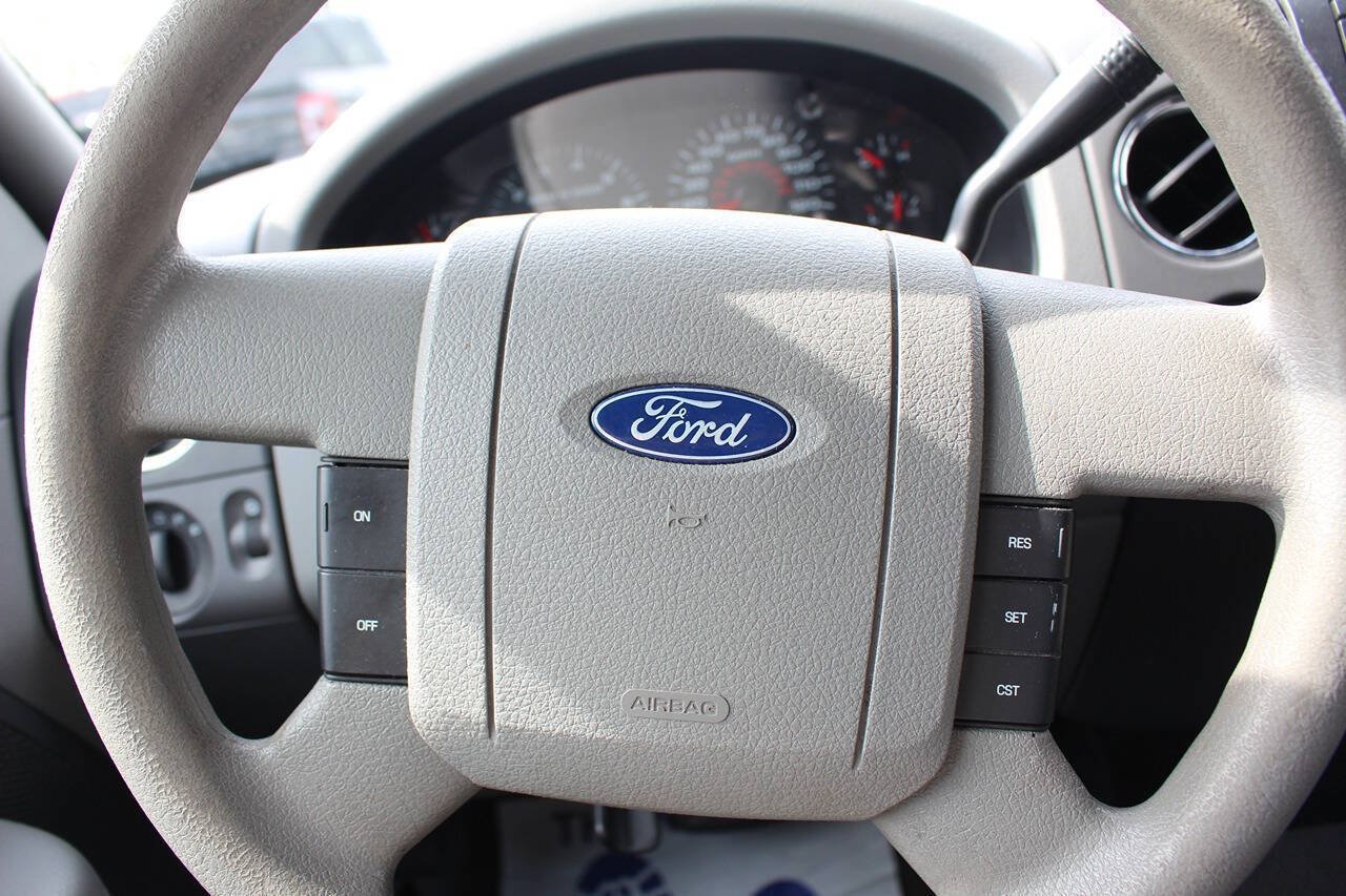 Used 2006 Ford F150 XLT AWD/4WD image 13