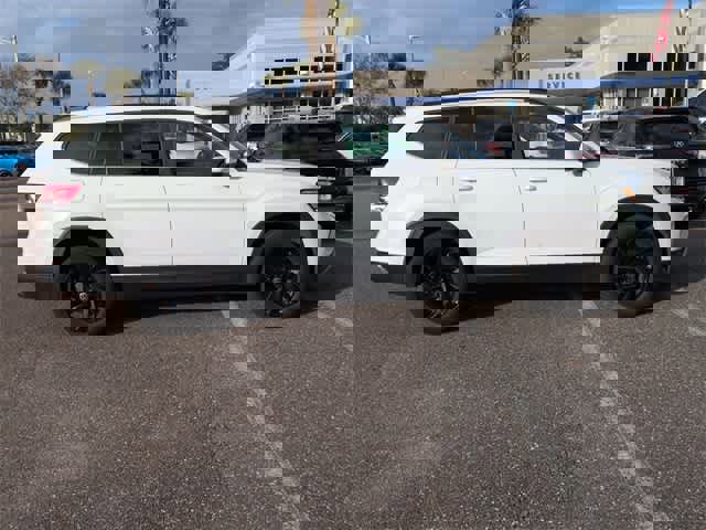 Used 2022 Volkswagen Atlas SE image 9