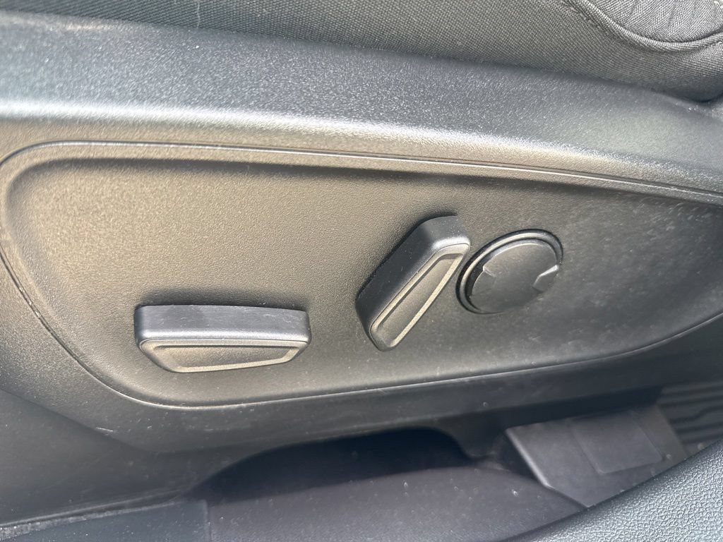 Used 2023 Ford Escape Active w/ Tech Pack #2 AWD/4WD image 24