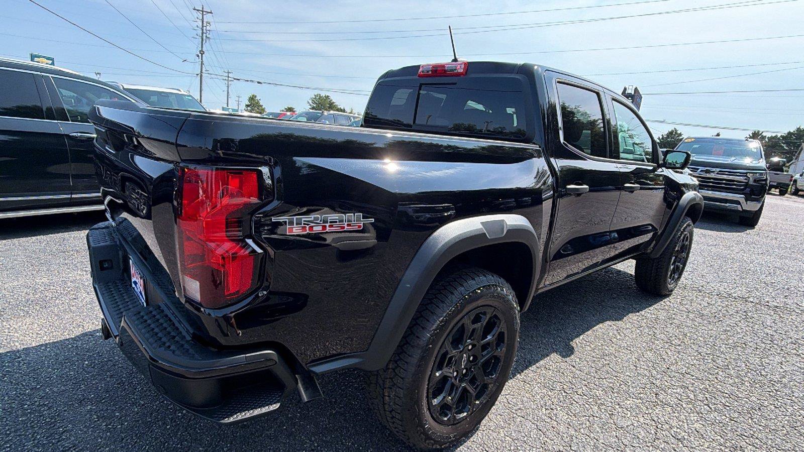 New 2026 Chevrolet Colorado Trail Boss AWD/4WD image 8