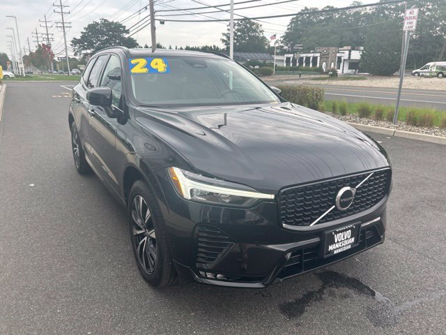 Used 2024 Volvo XC60 B5 Core w/ Protection Package Premier AWD/4WD image 6