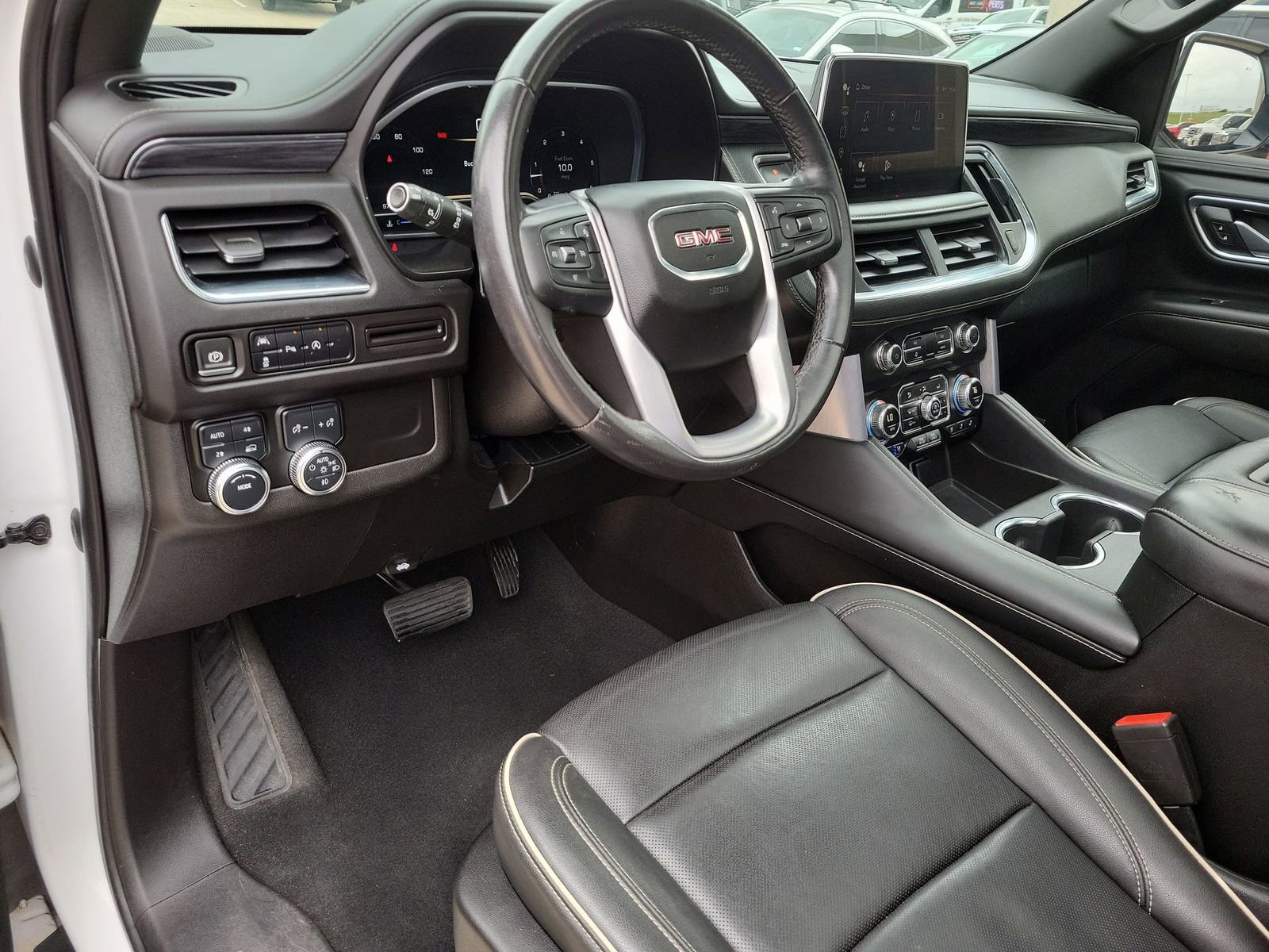 Certified 2023 GMC Yukon XL SLT image 10