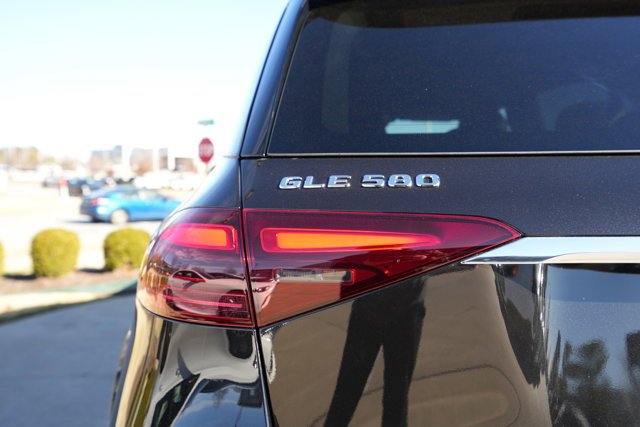 Certified 2025 Mercedes-Benz GLE 580 4MATIC image 16