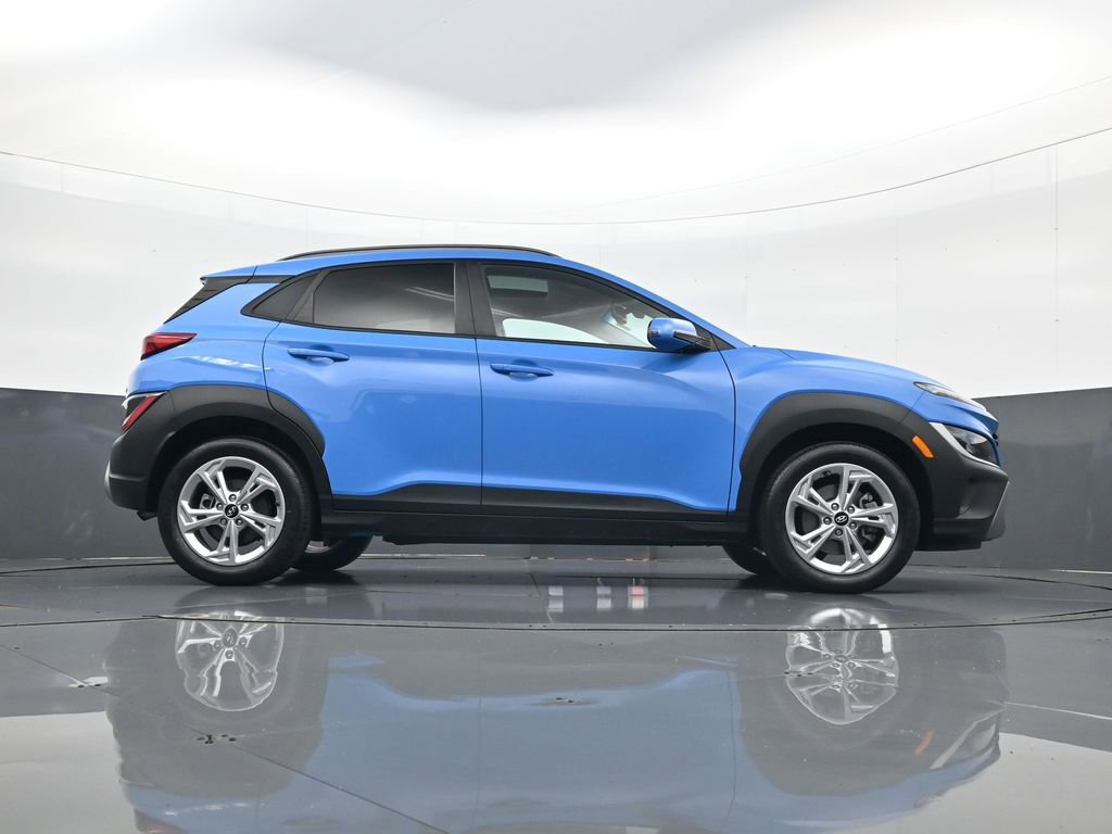 Certified 2022 Hyundai Kona SEL w/ Convenience Package AWD/4WD image 24