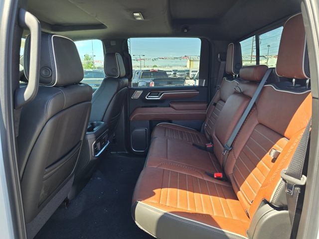 New 2026 GMC Sierra 3500 Denali Ultimate AWD/4WD image 16