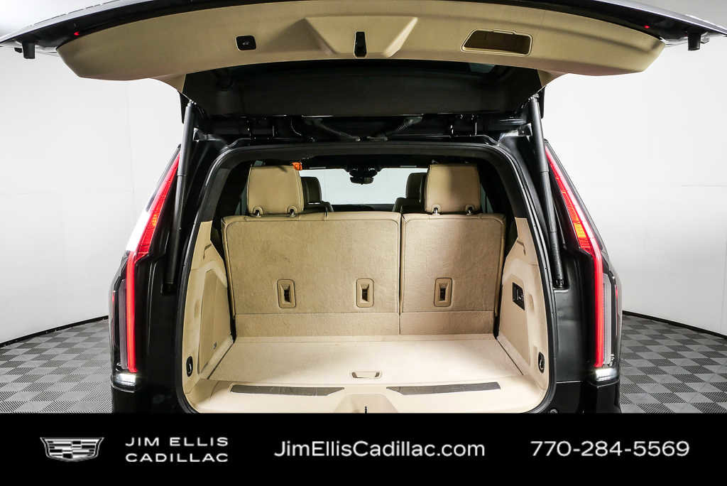 Used 2024 Cadillac Escalade Premium Luxury image 32