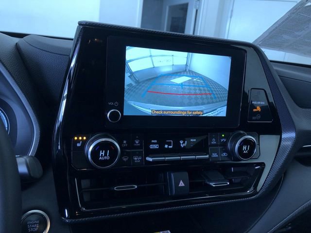 Certified 2025 Toyota Highlander XSE image 26