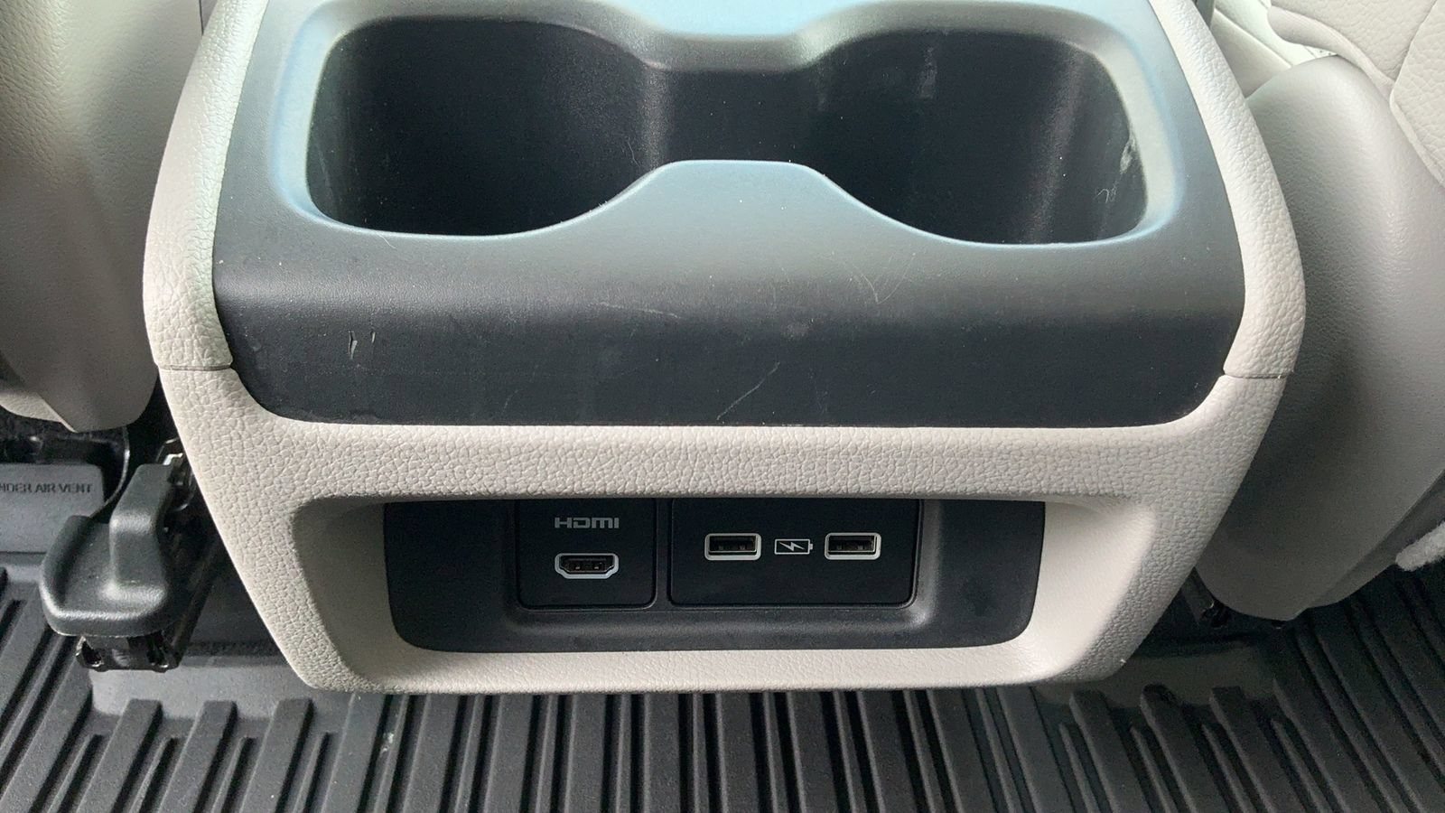 Used 2023 Honda Odyssey Elite image 45